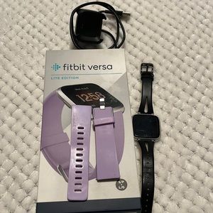 Fitbit Versa Limited Edition